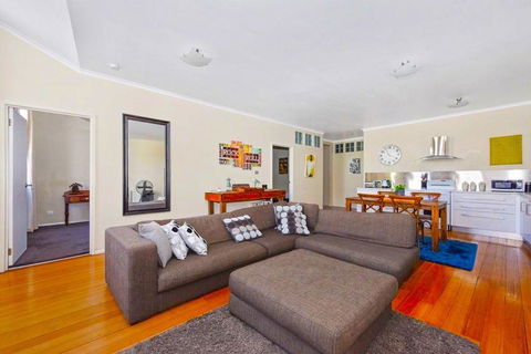 Launceston CBD Abode - Accommodation Burleigh 3