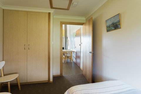 Arthur Riverfront And Sea Lodge Downstream - Accommodation Burleigh 14