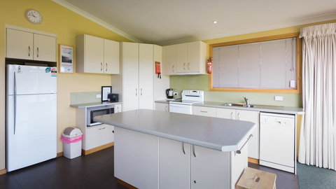 Arthur Riverfront And Sea Lodge Downstream - Accommodation Burleigh 11