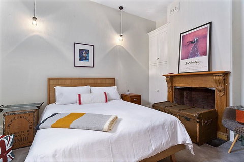 WEST NEST | Classic 3BR Hobart Terrace BEST Location, View, Close To City - Accommodation Burleigh 7