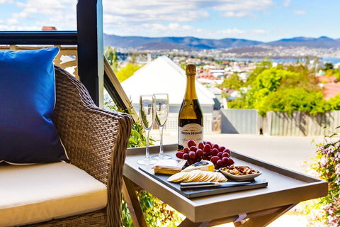WEST NEST | Classic 3BR Hobart Terrace BEST Location, View, Close To City - Accommodation Burleigh 27