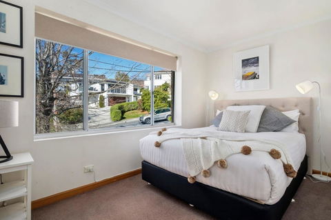 Sandcastle At Sandy Bay - Accommodation Burleigh 15