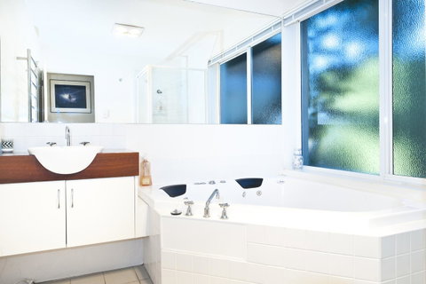 567 Sandy Bay - Accommodation Burleigh 24