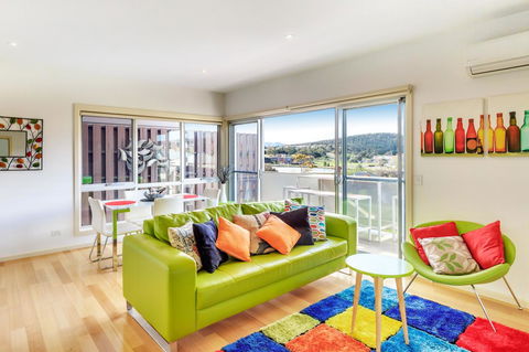Bellerive Marina View Apartments No 28 - Accommodation Burleigh 2