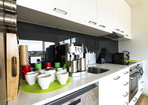Bellerive Marina View Apartments No 28 - Accommodation Burleigh 5