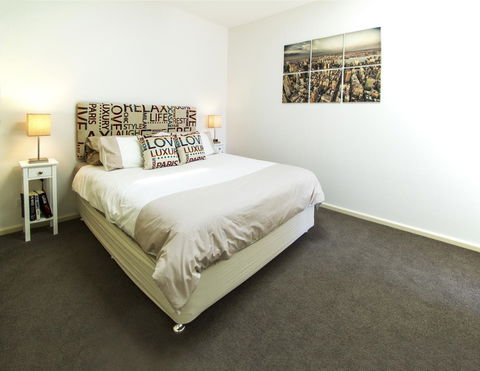 Bellerive Marina View Apartments No 28 - Accommodation Burleigh 14