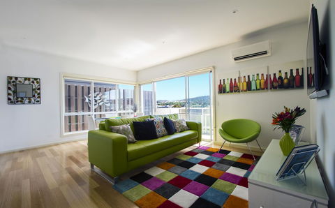 Bellerive Marina View Apartments No 28 - Accommodation Burleigh 3