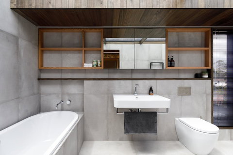 Blue Magnolia - Accommodation Burleigh 35