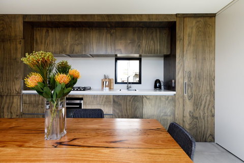 Blue Magnolia - Accommodation Burleigh 11