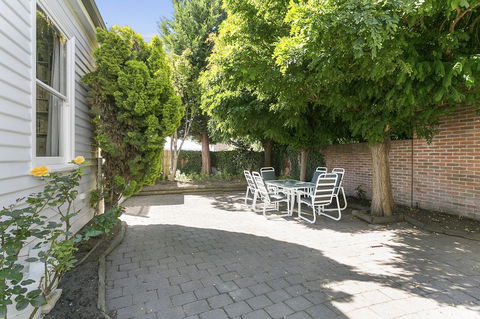 Amberley - Accommodation Burleigh 10