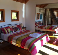The Tree House - Accommodation Burleigh