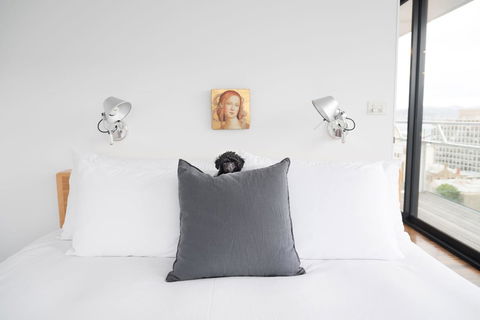 Avalon City Retreat - Accommodation Burleigh 10