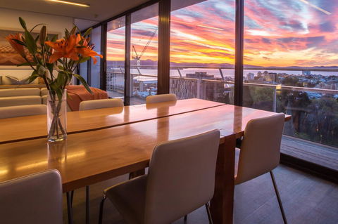 Avalon City Retreat - Accommodation Burleigh 8