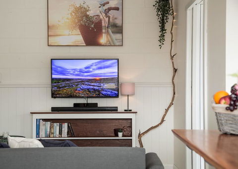 New Aptmnt Only 5 Mins To Mona Gallery - Accommodation Burleigh 4