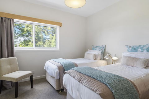 Apartment No 1 - Accommodation Burleigh 2