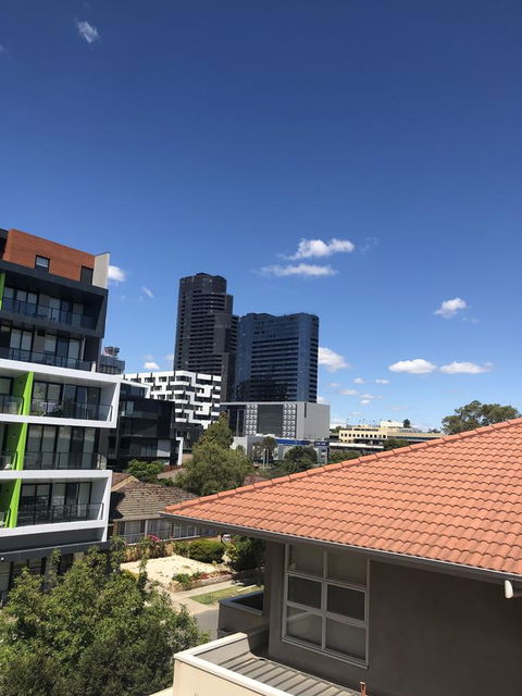 Poplar Box Hill Apartment - Accommodation Burleigh 10