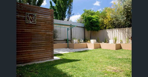 Flora Hill Creek Views - Accommodation Burleigh 17