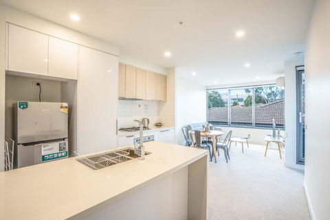 Poplar Apartments - Accommodation Burleigh 13