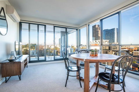 Poplar Apartments - Accommodation Burleigh 23