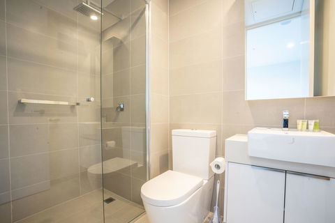Poplar Apartments - Accommodation Burleigh 8