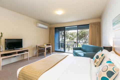 Lorne Surf Apartments - Accommodation Burleigh 26