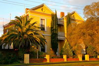 Book Castlemaine Accommodation Vacations Accommodation Burleigh Accommodation Burleigh
