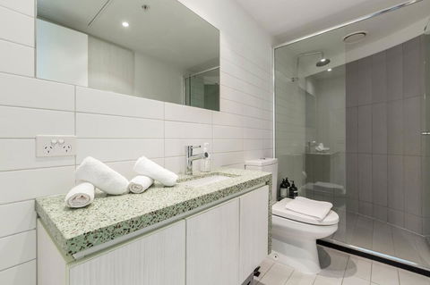 2Bedroom Apartment With Views In Docklands Next To CBD & Marvel Stadium - Accommodation Burleigh 13