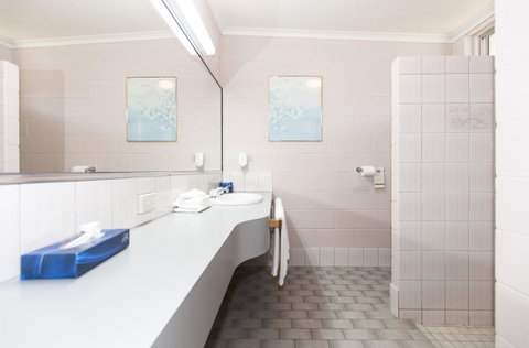 The Grampians Motel - Accommodation Burleigh 18