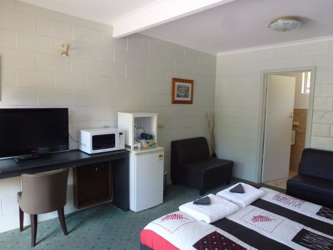 The Grampians Motel - Accommodation Burleigh 39