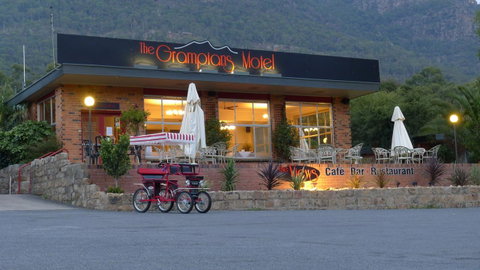 The Grampians Motel - Accommodation Burleigh 7