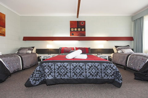 The Grampians Motel - Accommodation Burleigh 20