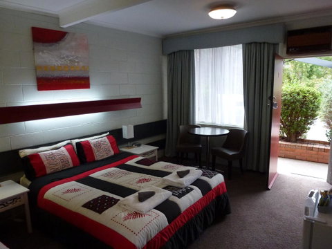 The Grampians Motel - Accommodation Burleigh 10