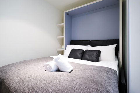 Mono Apartments On Franklin Street - Accommodation Burleigh 24