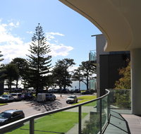 130 At The Waves - Accommodation Burleigh