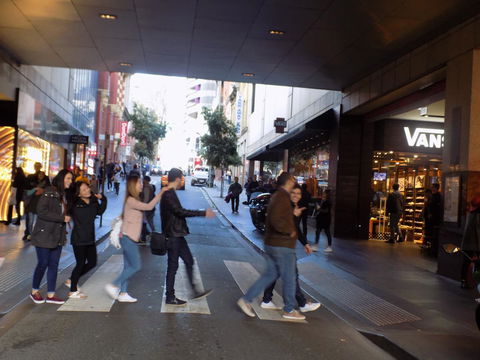 Europa Melbourne - Accommodation Burleigh 21