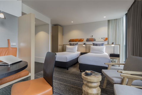 Brady Hotels Central Melbourne - Accommodation Burleigh 4