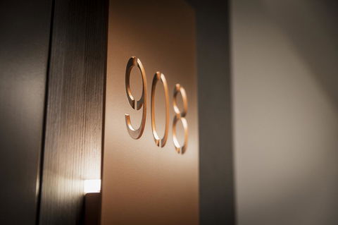 Brady Hotels Central Melbourne - Accommodation Burleigh 35