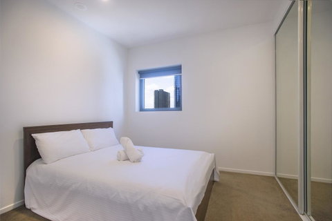 Mono Apartments On La Trobe Street - Accommodation Burleigh 8