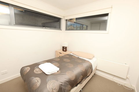 7 Falls Apartments - Accommodation Burleigh 30