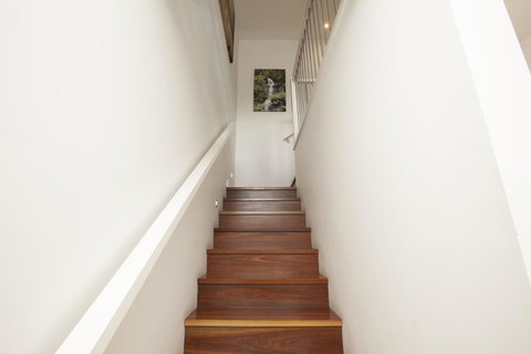 7 Falls Apartments - Accommodation Burleigh 13