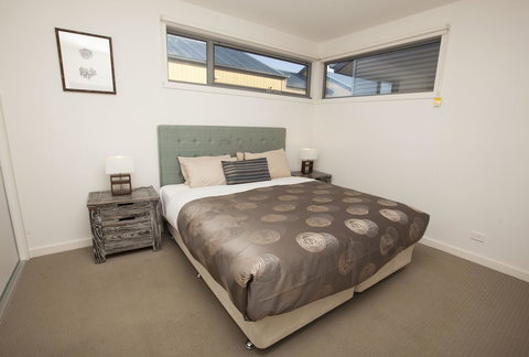7 Falls Apartments - Accommodation Burleigh 29