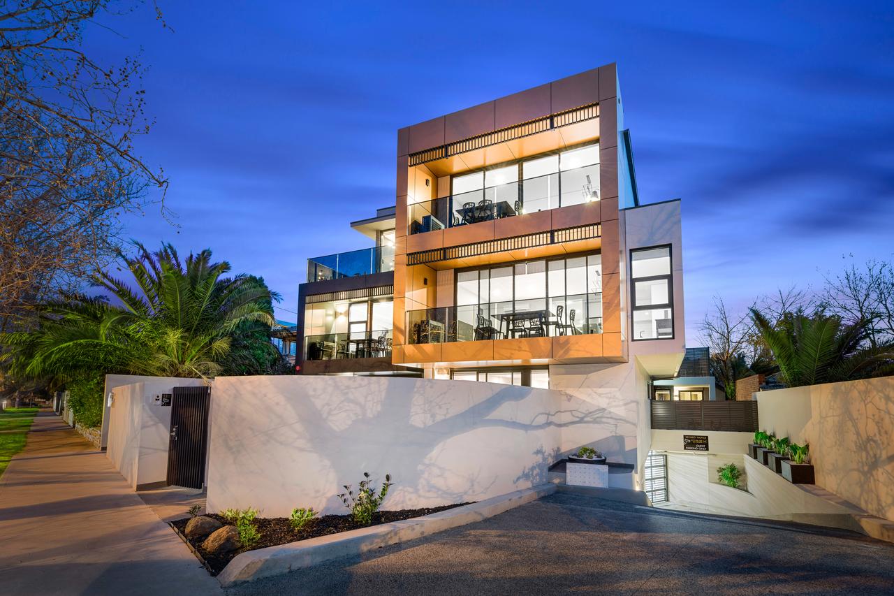 Armadale North VIC Accommodation Burleigh