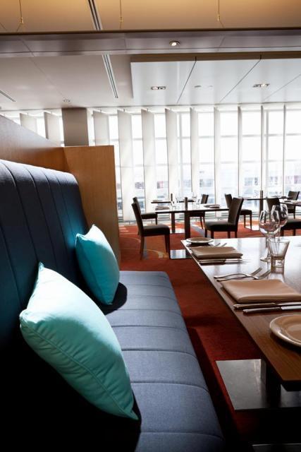 PARKROYAL Melbourne Airport - Accommodation Burleigh 44