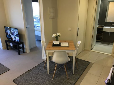 Winston Apartments - Accommodation Burleigh 17