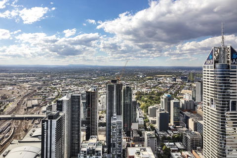 Winston Apartments - Accommodation Burleigh 21