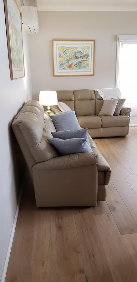 Oxford Rise Apartment - Accommodation Burleigh 9