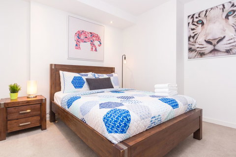 Stay Like Home - Accommodation Burleigh 6