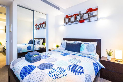 Stay Like Home - Accommodation Burleigh 42