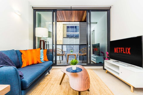 Stay Like Home - Accommodation Burleigh 23