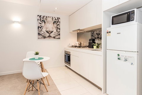 Stay Like Home - Accommodation Burleigh 3